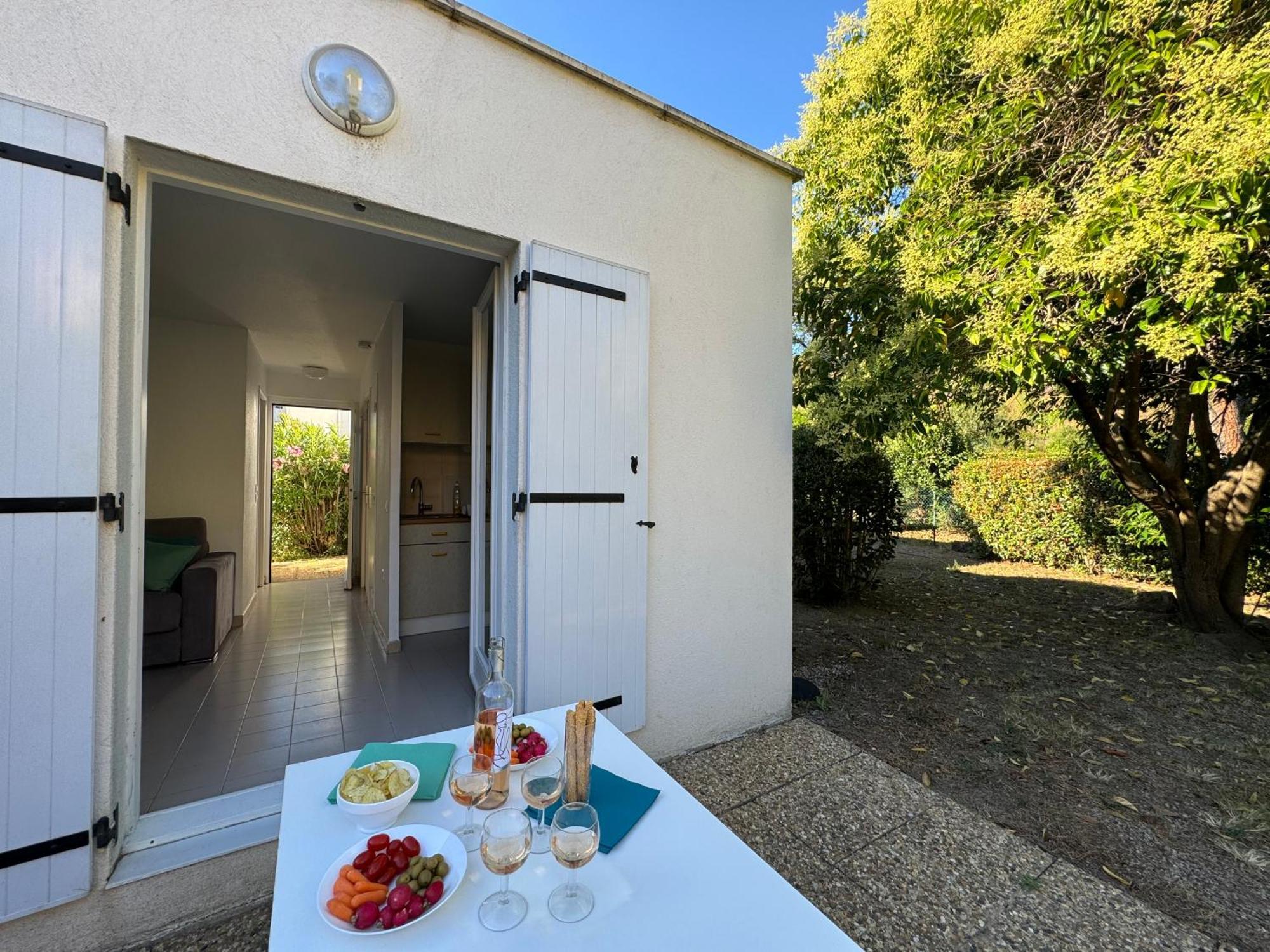 Beach Cannes Bungalows Le Cannet Eksteriør billede