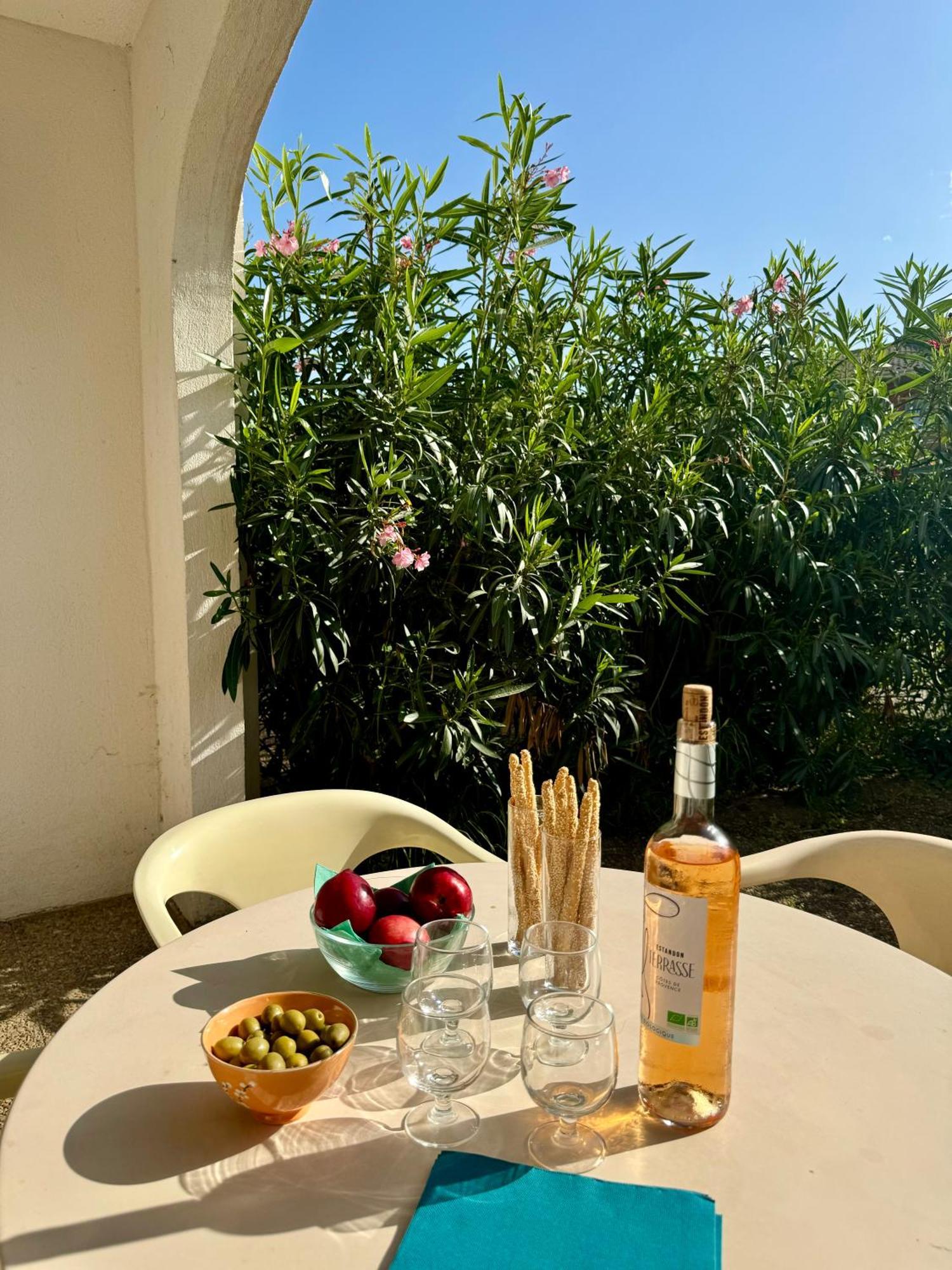 Beach Cannes Bungalows Le Cannet Eksteriør billede